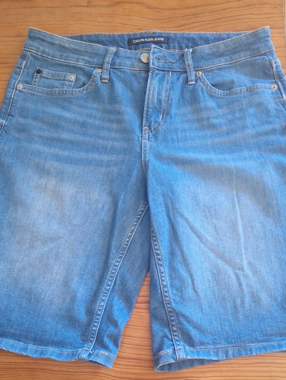 Calvin Klein Jeans Women's Medium Blue Boyfriend Denim Shorts